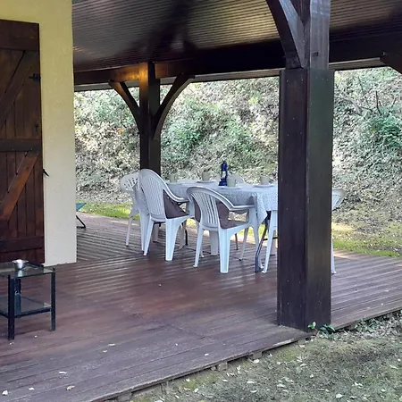 Maison Familiale Avec Jardin, Pres De L'ocean Dans Un Quartier Calme - Fr-1-239-820 Holiday home *